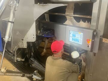 株式会社高橋牧場-1