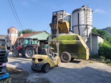 丹波酪農ヘルパー利用組合(株式会社 京都協同管理)-3