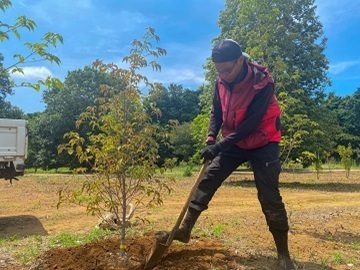 八進緑産株式会社-1