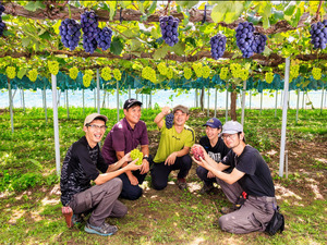 東真産業株式会社　花笑み農園-top