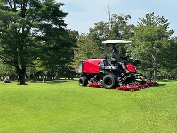 泉カントリー倶楽部株式会社-top