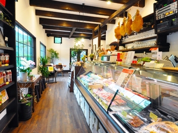 有限会社育風堂精肉店-1