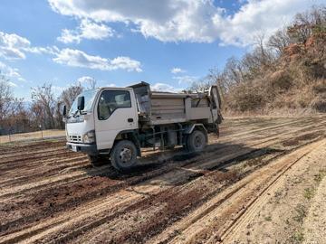 有限会社阿波キャトル-6