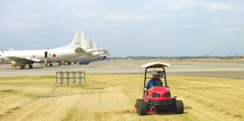 レア求人☆業績好調につき、米軍基地内の緑地を守る管理スタッフを経験者で募集！造園施工管理技士を活かせる評価制度あり！【月給25万～45万円/平均勤続20年超】